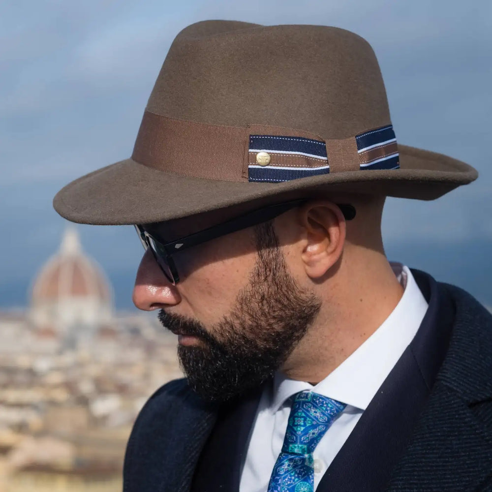 Cappello Fedora Elegante in Feltro Raso di Lapin con Fodera
