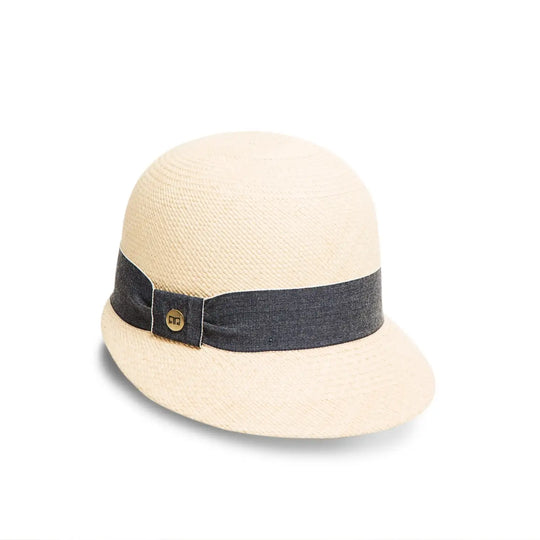 cappello di panama con visiera corta da donna foto con vista inclinata color naturale primario nesti